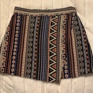 Pattern envelope skirt